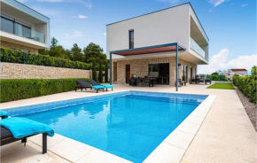 Nice Home In Tribunj With Jacuzzi